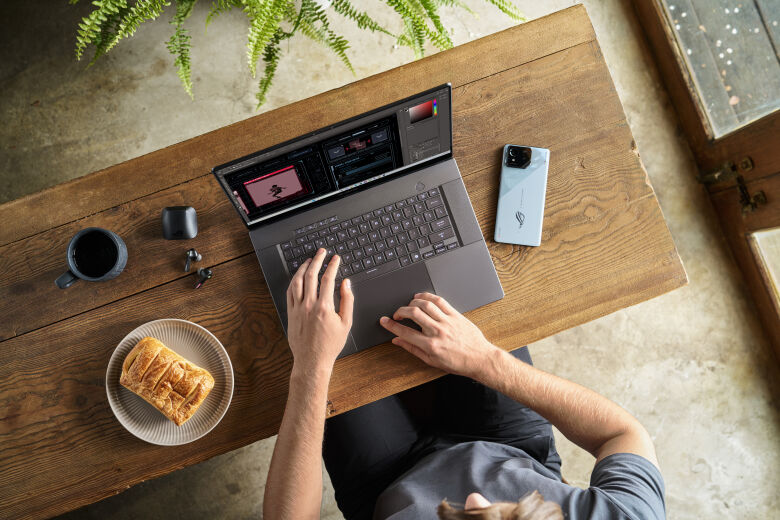 ASUS ROG Zephyrus G16 GA605WI-QR024W_6