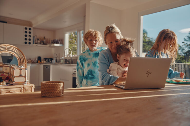 HP Elite x360 1040 G10 5Z523ES_25