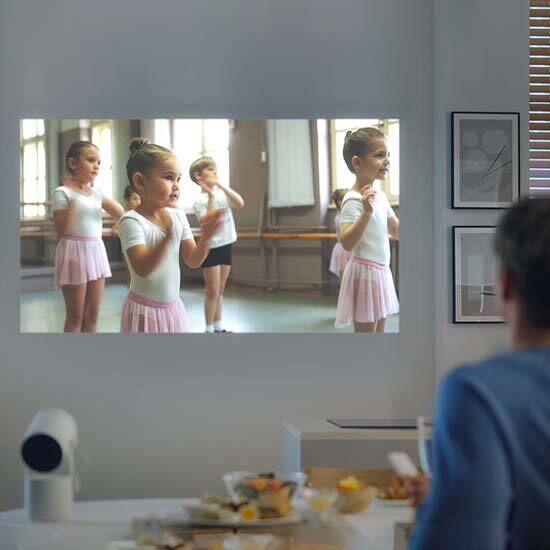 Samsung The Freestyle LFF3C Mini Beamer mit Auto-Keystone_11