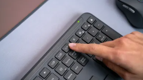 Logitech Signature Slim Combo MK950 for Business_4