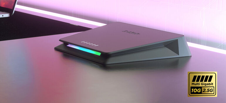 D-Link DMS-106XT Unmanaged Switch_1