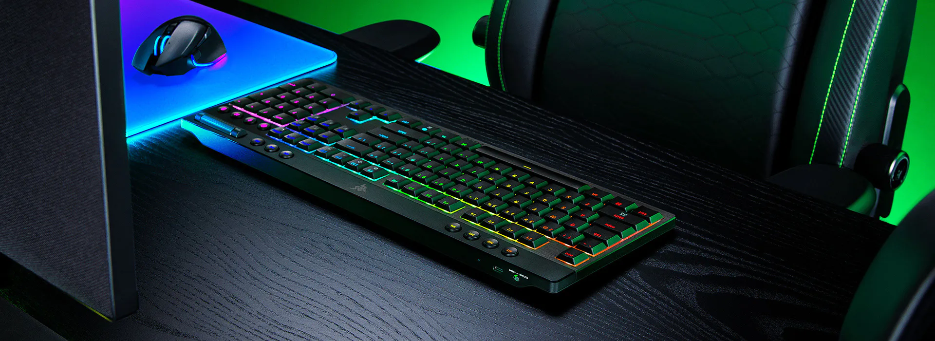 Razer Blackwidow V4 Low Profile Orange Switches_6