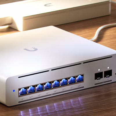 Ubiquiti Pro XG 8 PoE Managed Switch_2