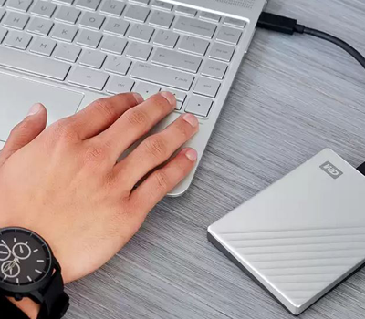 WD My Passport Ultra 2TB Silber_3