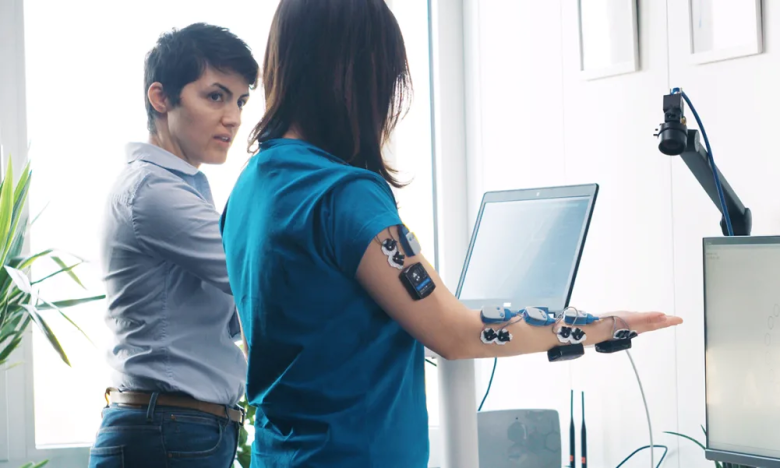 Logitech ERGO K860 for Business, Kabellos_1