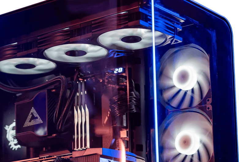 MSI MEG MAESTRO 700L PZ | PC-Gehäuse_3