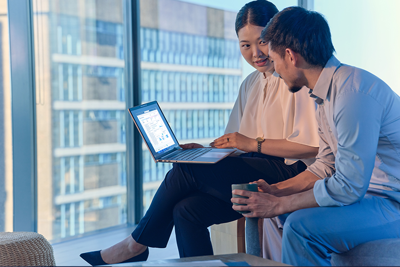 HP EliteBook 8 G1i 16 – Produkt in Nutzung  – Besprechung