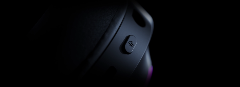 Razer Barracuda X Chroma Phantom White Edition_2