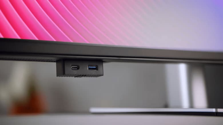 Dell UltraSharp U4323QE Office Monitor - IPS, 4K-UHD, USB-C, LAN_4