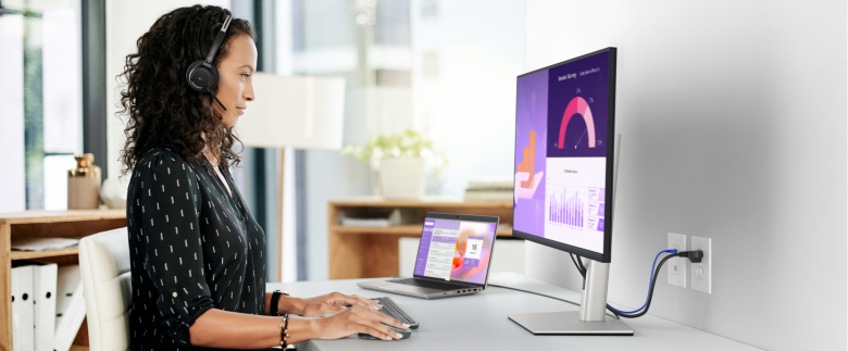 Dell P3223QE 4K-UHD Monitor - IPS, Höhenverstellung, USB-C, LAN_1