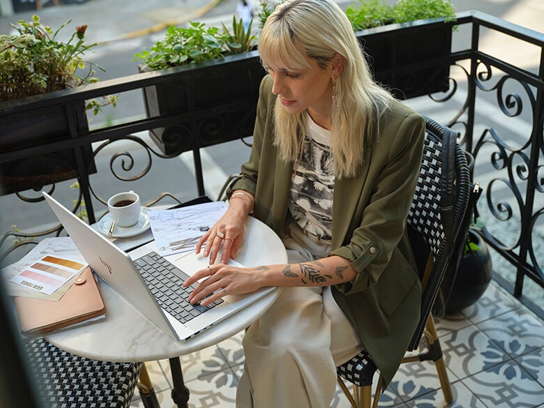 HP ENVY x360 16-ac0158ng_46