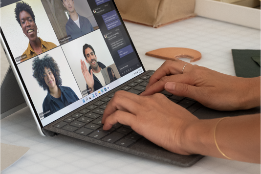 Microsoft Surface Pro Keyboard mit Stiftaufbewahrung - schwarz_4